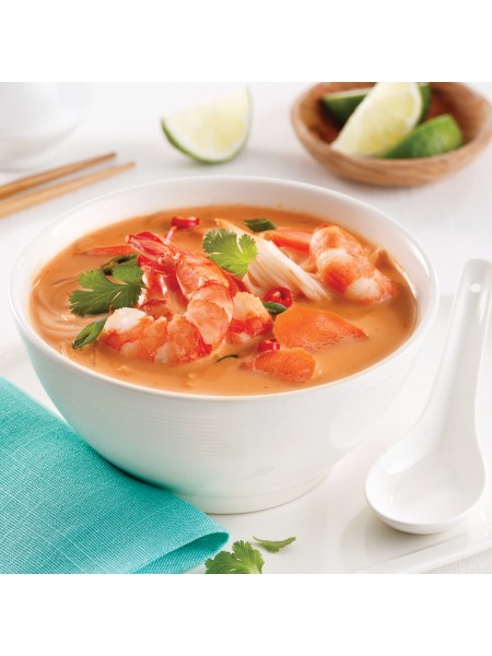 Soupe de crevettes et poulet à l'hibiscus