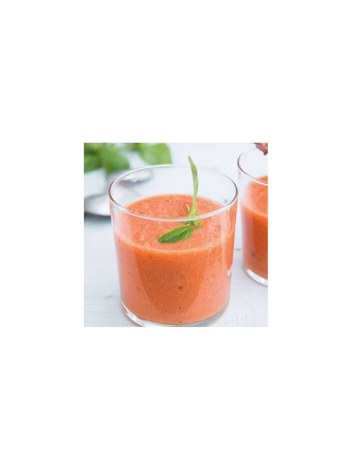 Gazpacho à la pastèque, tomates, concombre et menthe